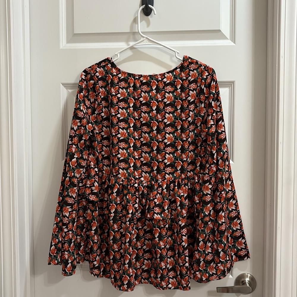 ✨Floral Fall 🍂 Entro Blouse✨ - Picture 7 of 7